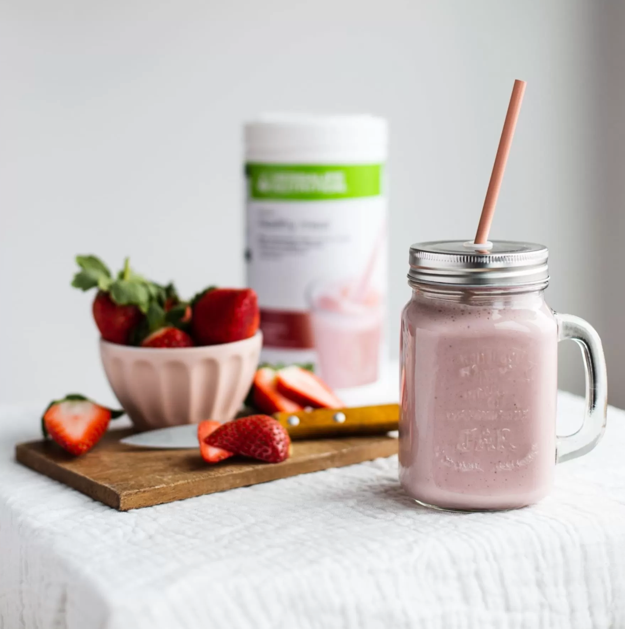 Herbalife Ahududu ve Beyaz Çikolatalı Shake Öğün Yerine Geçen Shake 550 Gr