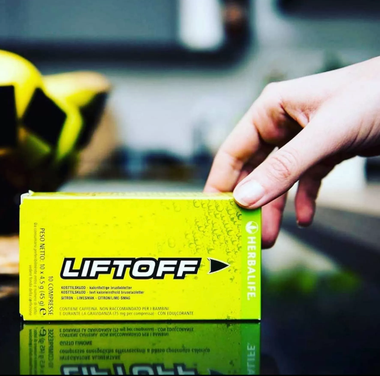 Herbalife Liftoff Efervesan Limon Aromalı İçecek